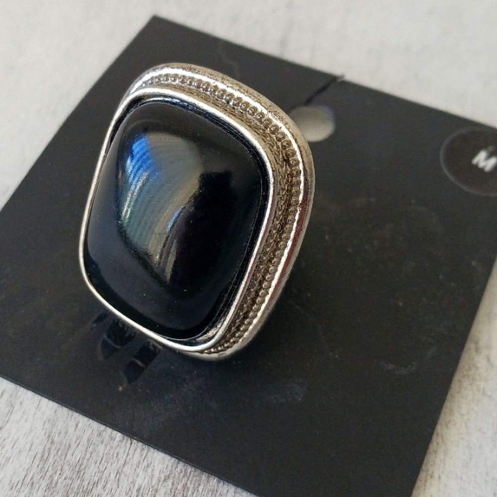 H&M Black Square Fx. Onyx and Dark Grey Statement Ring Sz. M - Picture 2 of 7